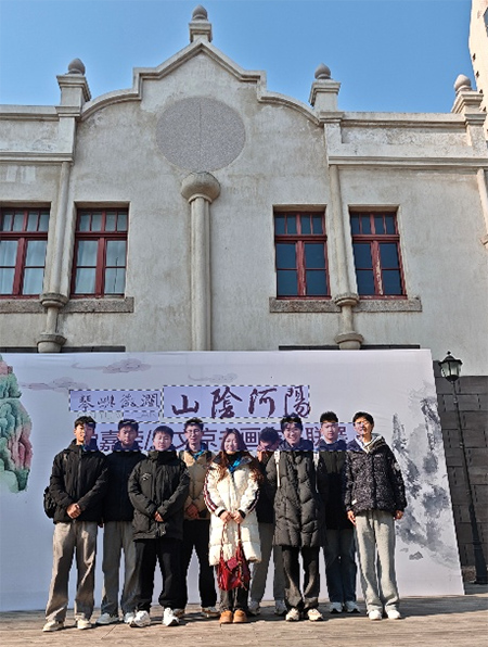 ��ɽ�����ϡ��ൺ�����������Ŷ������ൺ��չ���ʵ������̽Ѱ��ҵ����и�������չ��