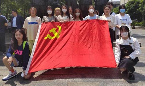 铭记革命历程，担当历史使命――参观南昌八一起义纪念