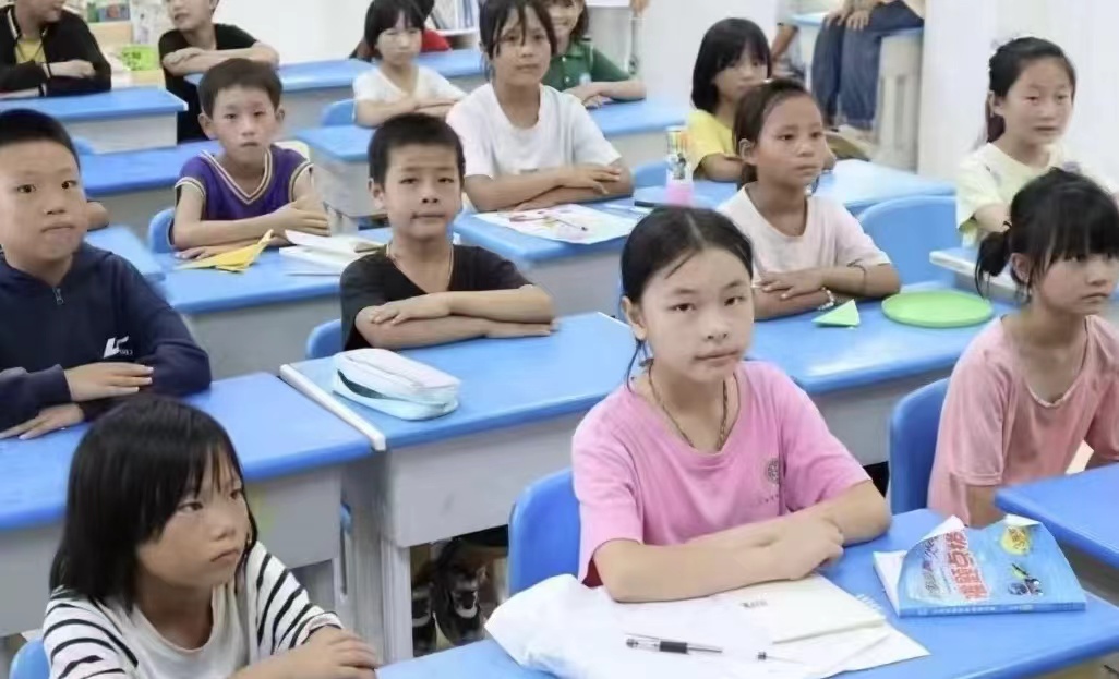 ʦѧѧӡ硱ʵʵֳΪִݰϣ