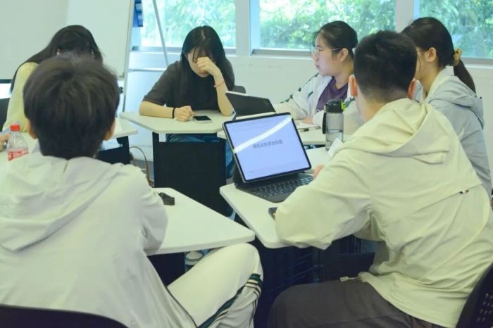 У��Эͬ�ٷ�չ ����΢���Ƽ����������������˺�������