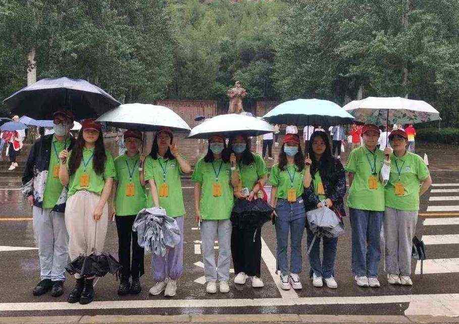 ѧ磺μΪƽ֮Ӣ