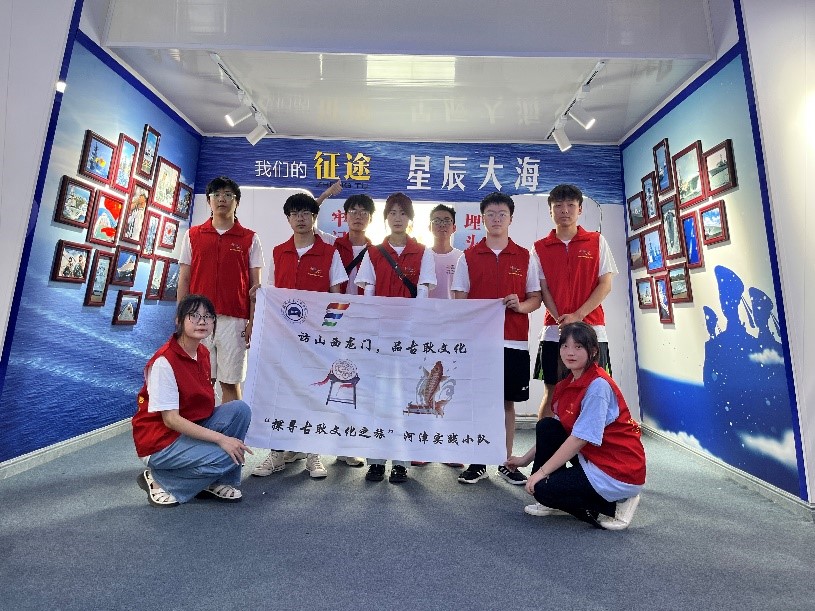 团队成员合照