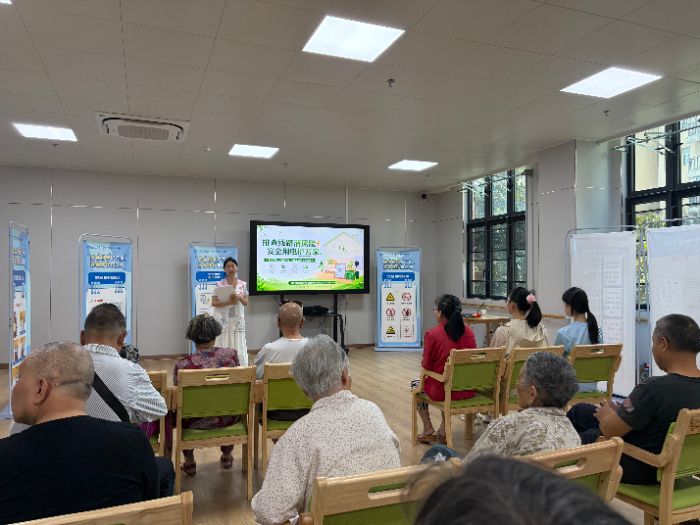 һȺ����רҵ�������ˣ����Ͼ�С����Ҳ硱��һ���¡��������Ƽ�ѧԺ����ȫ�õ硱ʵ����Ϊ���������뻧�Ų���